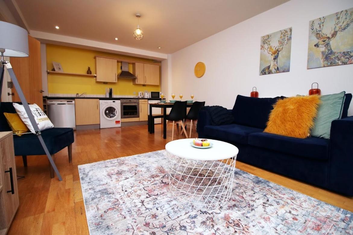 Bright 1Bedroom Apartment, Central Location With Balcony Bristol Exteriör bild